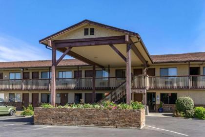 Econo Lodge Ellensburg - image 3