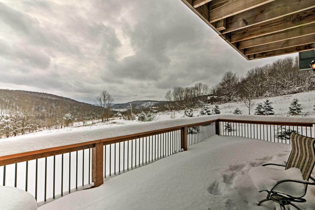 Mountaintop Ellicottville Home with Deck Near Skiing! - image 4