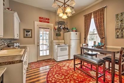 Spacious Victorian Home quarter Mi to Holiday Valley! - image 9