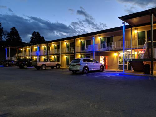 Budget Inn Top of Ellijay - main image