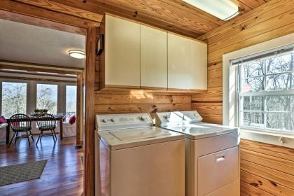 Lakeview Hideaway on Carters Boat and Hike! - image 4