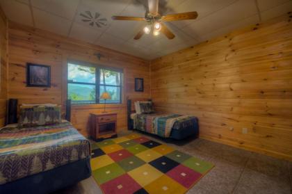 Skyline Lodge by Escape to Blue Ridge - image 13