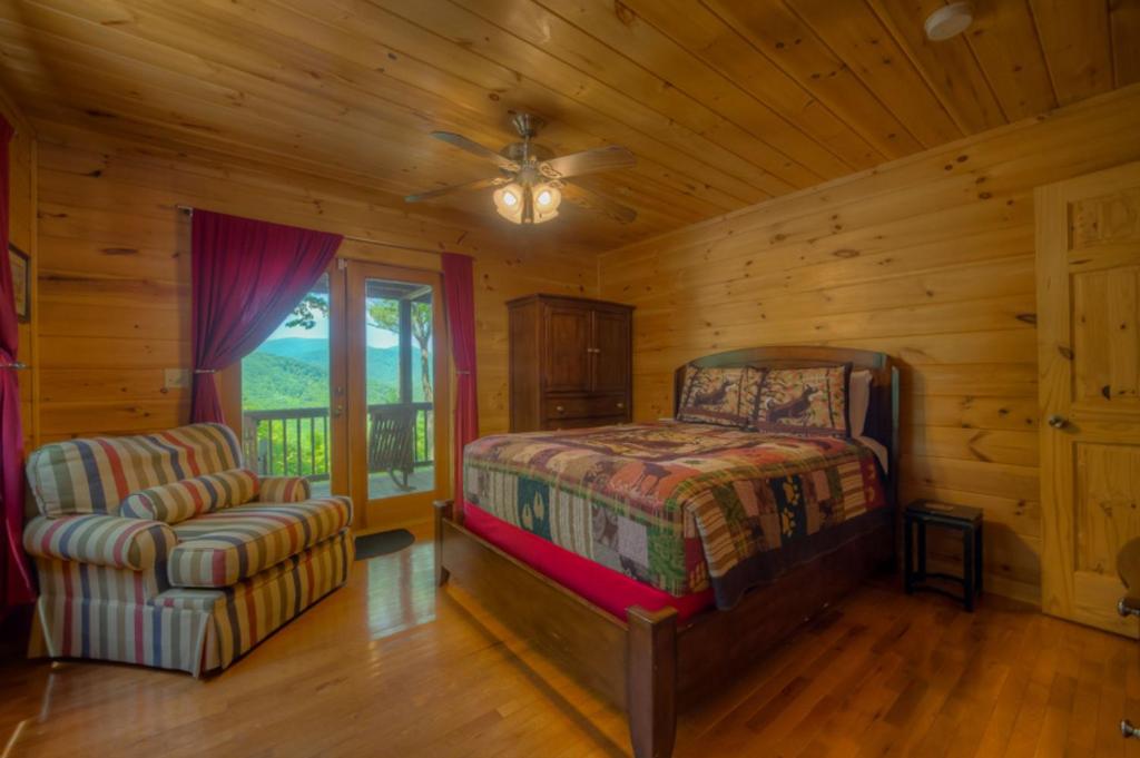 Skyline Lodge by Escape to Blue Ridge - image 7