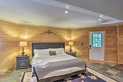 Mizzen Daze Cozy Coosawatee River Resort Cabin! - image 14