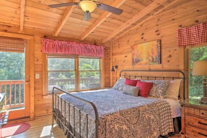 Treetop Cabin with Incredible Views and Hot Tub! - image 11