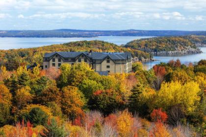 Hampton Inn Bar Harbor - image 13