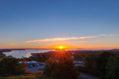 Hampton Inn Bar Harbor - image 15