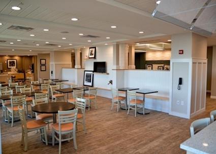 Hampton Inn Bar Harbor - image 3