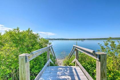 Ocean View Lamoine Home Near Acadia National Park! - image 14