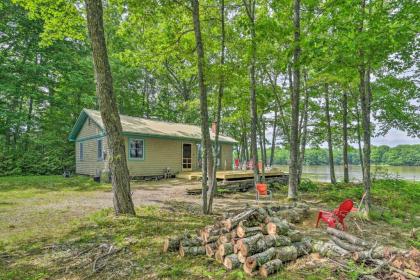 Cute Waterfront Cabin Explore Coastal Maine! - image 8