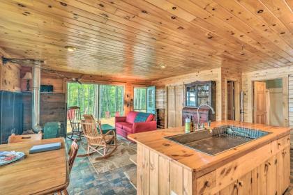 Cute Waterfront Cabin Explore Coastal Maine! - image 9