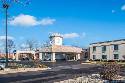 Clarion Inn Elmhurst - Oakbrook - image 2