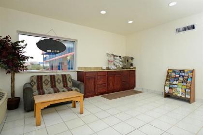 Americas Best Value Inn-Eloy Casa Grande - image 3