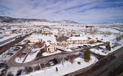 Prospector Hotel & Casino - image 14