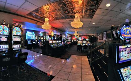 Prospector Hotel & Casino - image 3