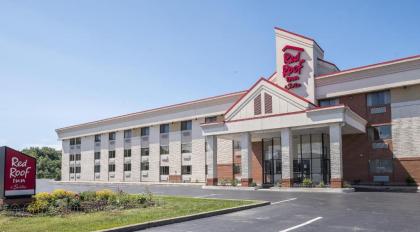 Red Roof Inn  Suites Cleveland   Elyria Ohio