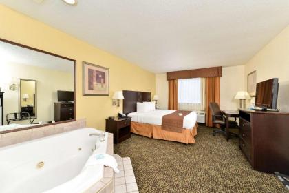 Best Western Elyria - image 15