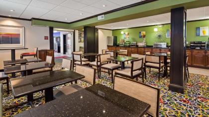 Best Western Elyria - image 9