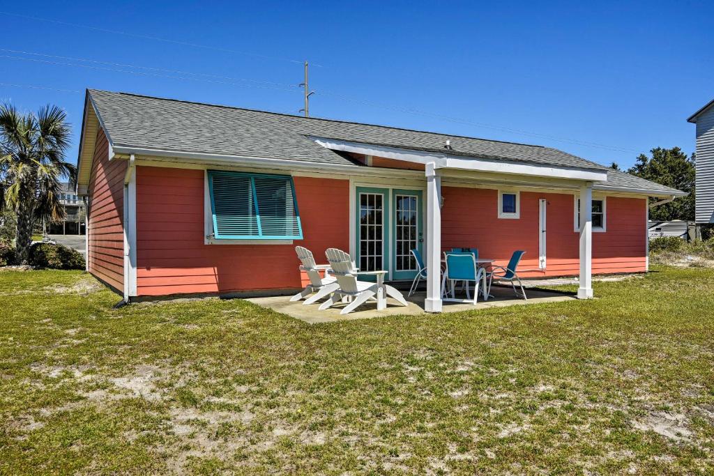 Colorful Emerald Isle Home Walk to the Beach - main image