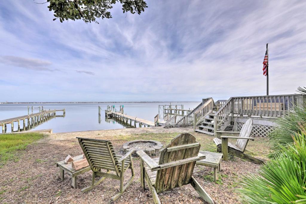 Waterfront Emerald Isle Home with Dock Access! - image 3