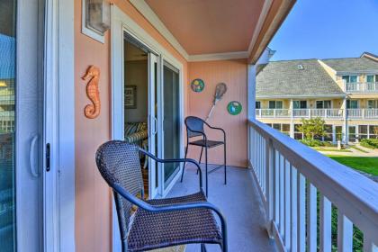 Oceanfront Emerald Isle Condo Walk to Beach! - image 8