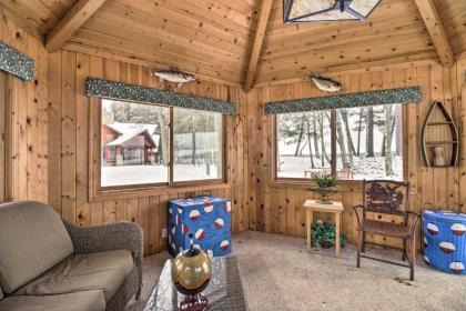 Expansive Ruth Lake Home with Dock Firepit and Beach! - image 12