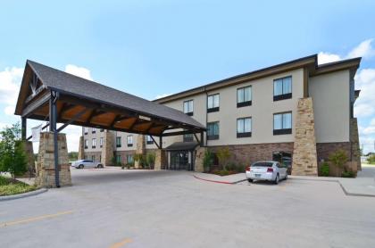 Best Western Plus Emory At Lake Fork Inn  Suites