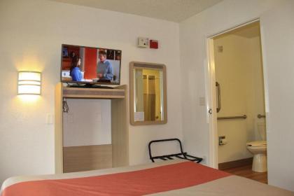 Motel 6-Enfield CT - Hartford - image 14