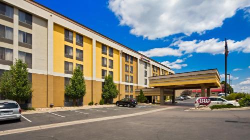 Best Western Plus Denver Tech Center Hotel - image 4