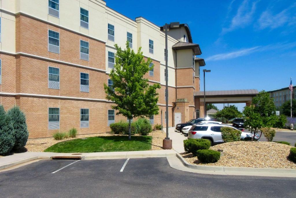 Quality Inn & Suites Denver South Park Meadows Area - main image