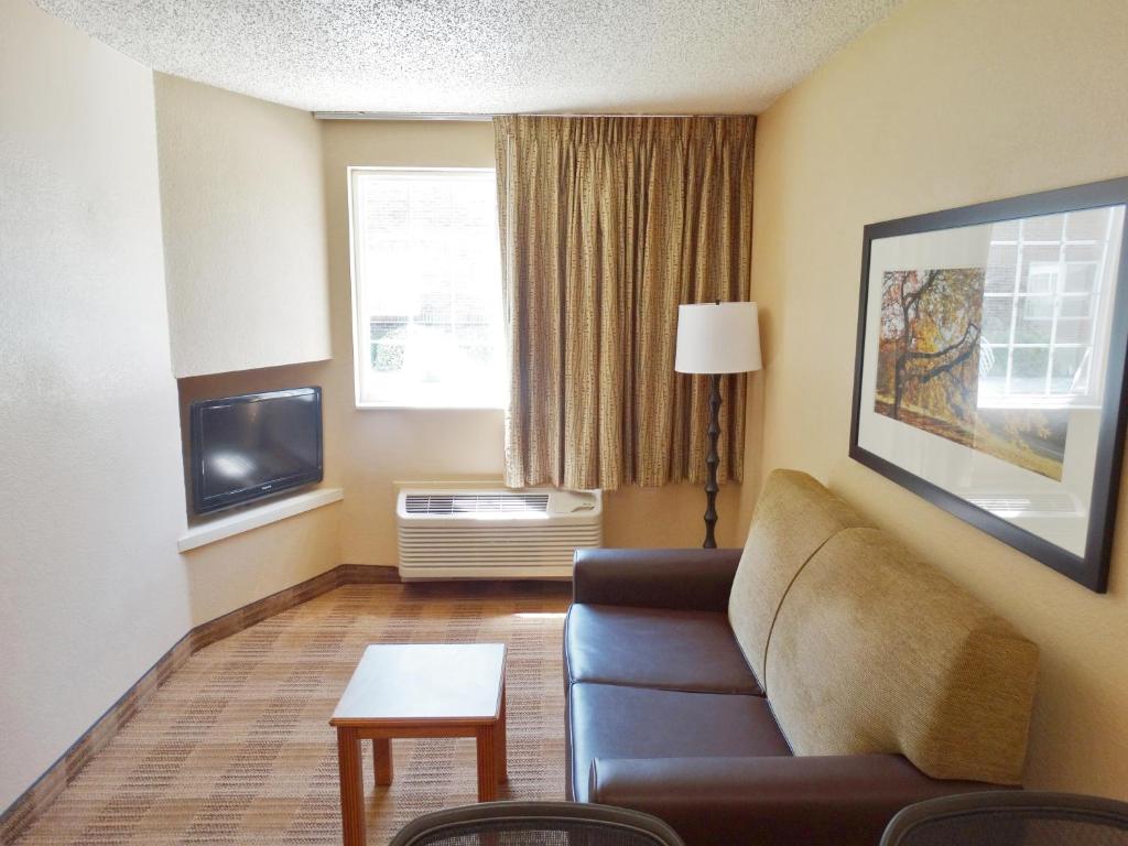 Extended Stay America Suites - Denver - Tech Center South - Greenwood Village - image 3