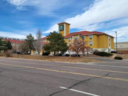 GreenTree Inn Denver Tech Center - image 12