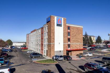 Motel 6-Greenwood Village CO - Denver - South Tech Center - image 5