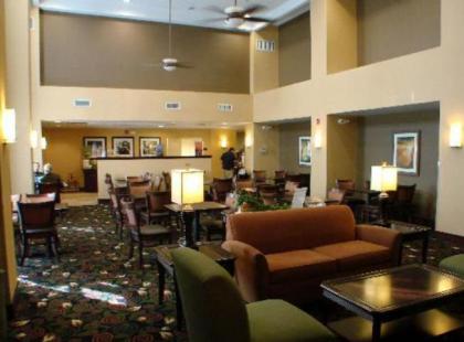 Hampton Inn & Suites Dayton-Airport - image 12