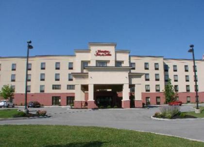 Hampton Inn & Suites Dayton-Airport - image 9