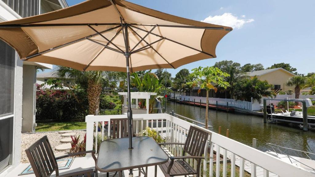 Beautiful Condo with first class amenities on Charlotte Harbor Orlando Condo 4851 - image 2