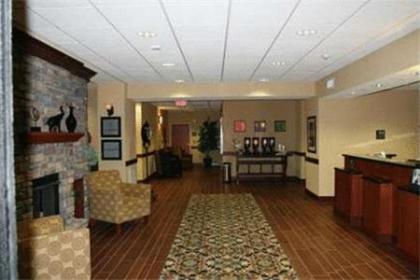 Hampton Inn & Suites Enid - image 3