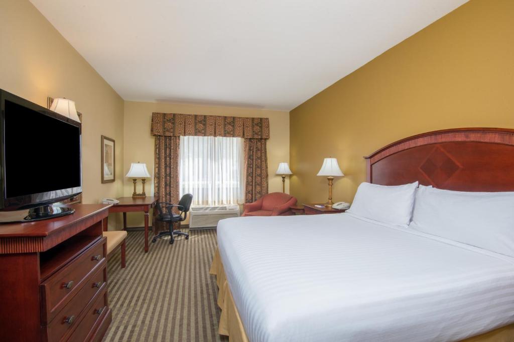 Holiday Inn Express Enid-Highway 412 an IHG Hotel - image 6