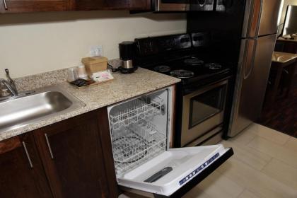 Home Away Kitchen Suites Enid - image 12