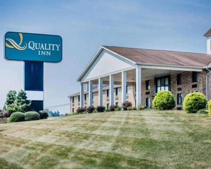 Quality Inn Riverview Enola Harrisburg - image 1