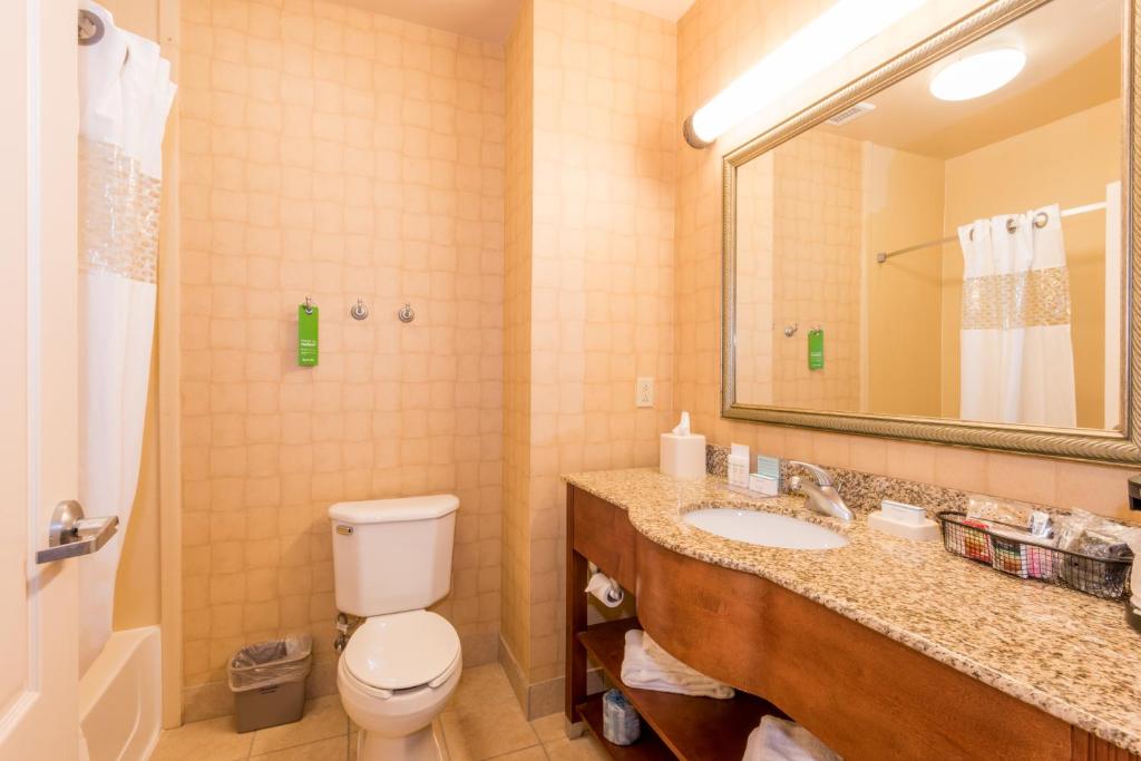 Hampton Inn Enterprise - image 7