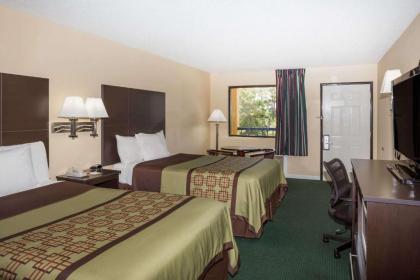 Days Inn by Wyndham Enterprise - image 9