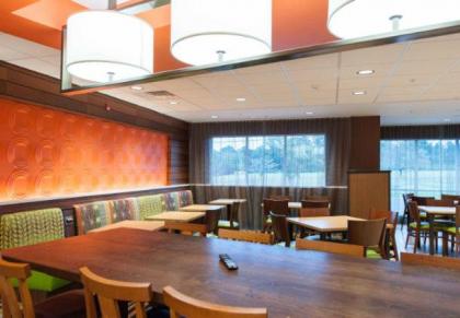 Fairfield Inn & Suites by Marriott Enterprise - image 15