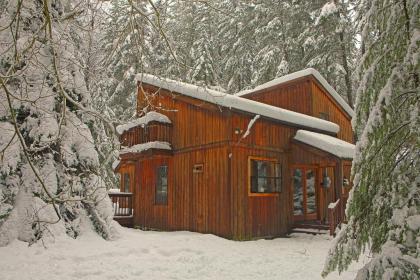 Wonderland Lodge Enumclaw