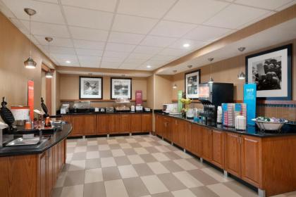 Hampton Inn & Suites Ephrata - Mountain Springs - image 14