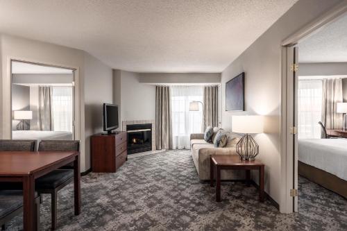 Homewood Suites by Hilton Erie - image 2