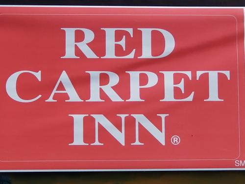 Red Carpet Inn - image 2