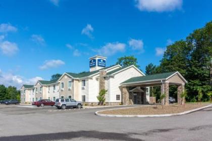 Cobblestone Hotel  Suites   Harborcreek Pennsylvania