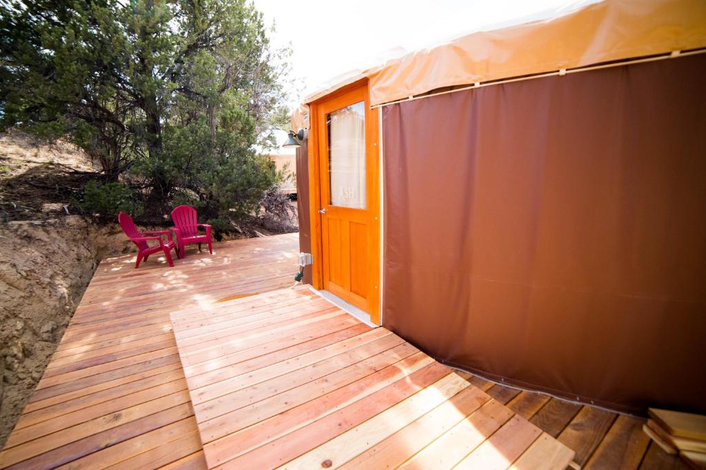 Escalante Yurts - image 5