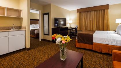 Best Western Escondido Hotel - image 13